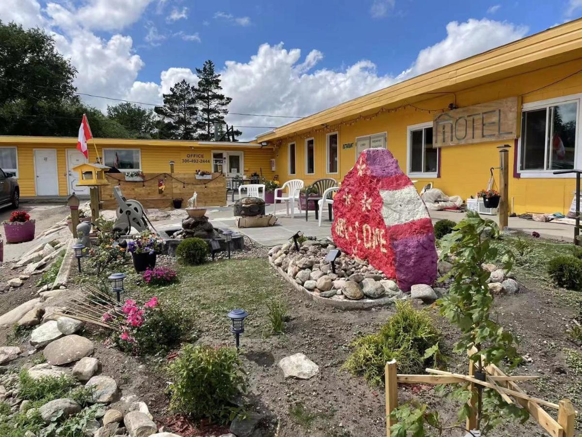 Dundurn Motel Exteriör bild